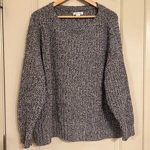 American Eagle grey knit sweater